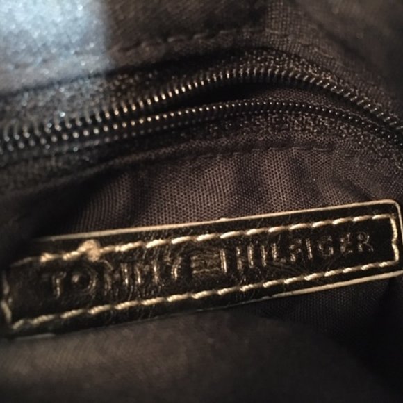✨HP✨Tommy Hilfiger Black Leather Fringed Mini Bag Satchel 7.5"x4.5" - Picture 15 of 16